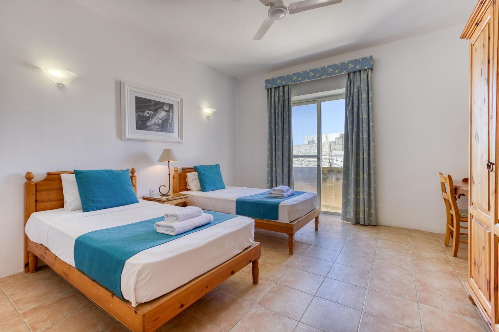 גאסרי Ta Frenc Apartments מראה חיצוני תמונה